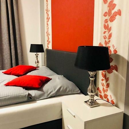 Haus Tannenhof Hotel Хановер Екстериор снимка